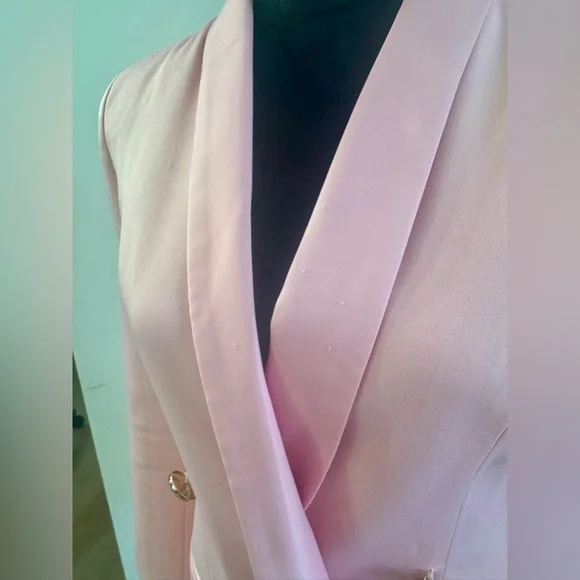 Elegant Pink Double-Breasted Women's Blazer - Picture 3 of 5